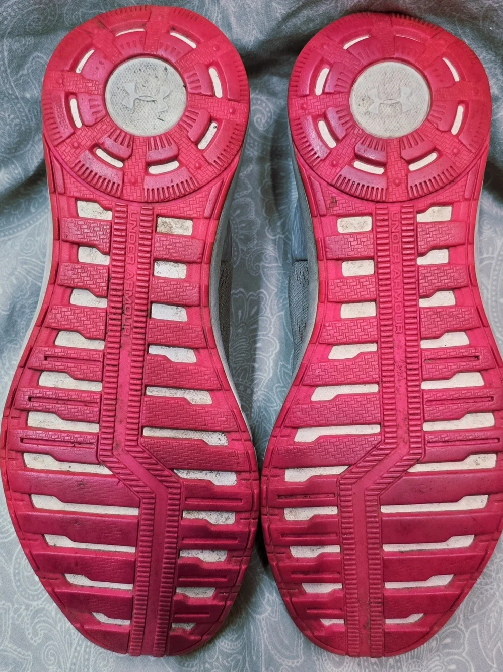Under Armour UA Pursuit BP Running Shoes Gray Pink Women's 6.5 / Youth 5Y Micro